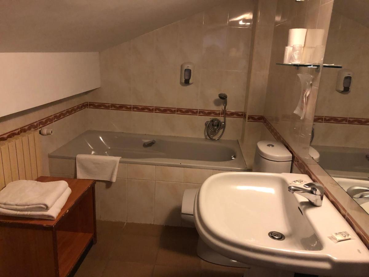 Hotel Refugi Dels Isards Pas de la Casa Kültér fotó